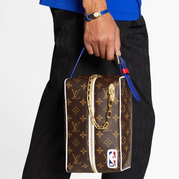 NBA Cloakroom Dopp Toiletry Kit - Picture 4 of 6